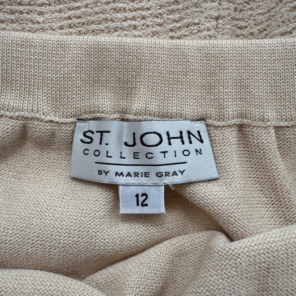 St. John Suit Set - Skirt and Blazer - Picture 9 of 9